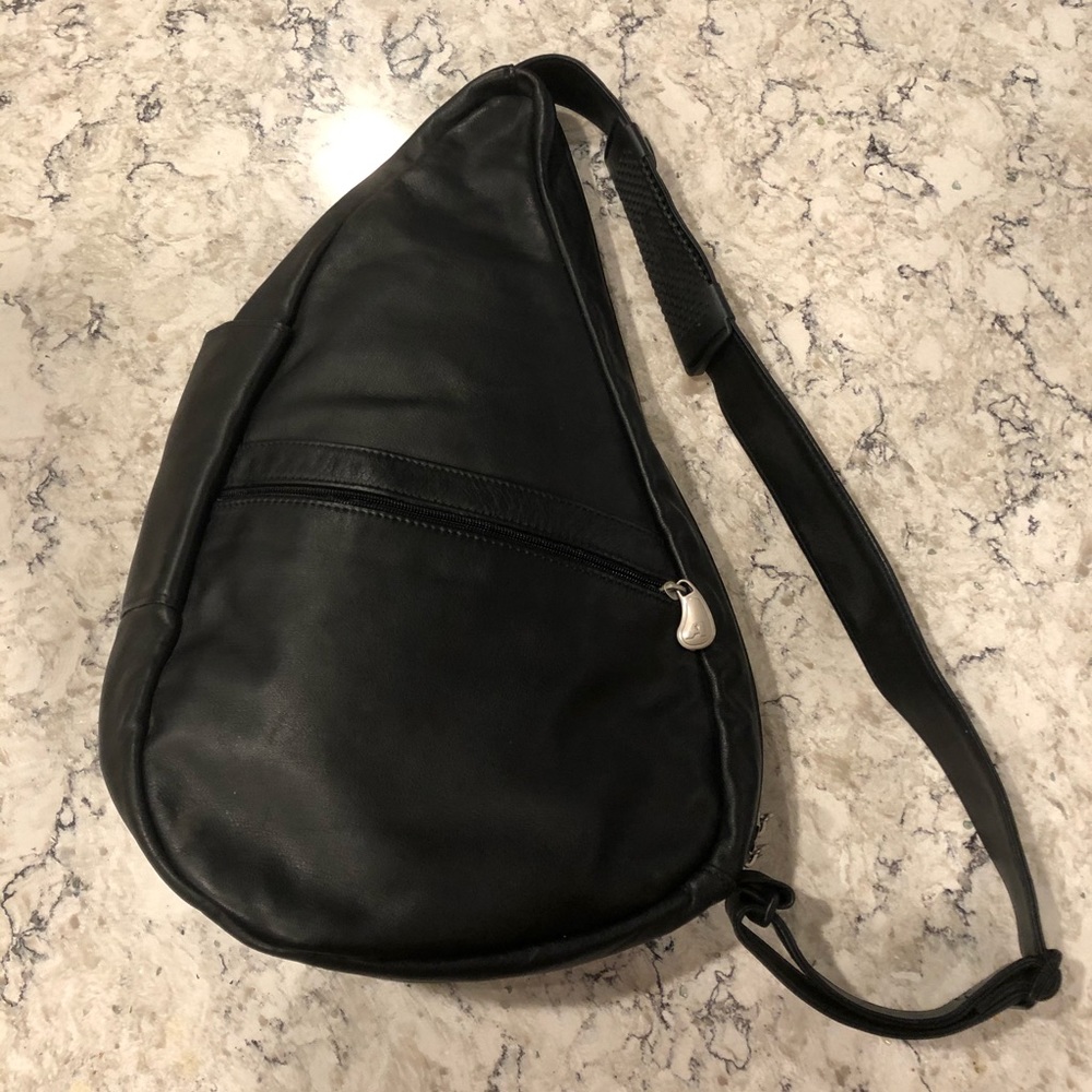 Ameribag Crossbody  NWOT, Black Leather Small